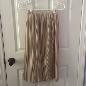 Midi Pleated Skirt